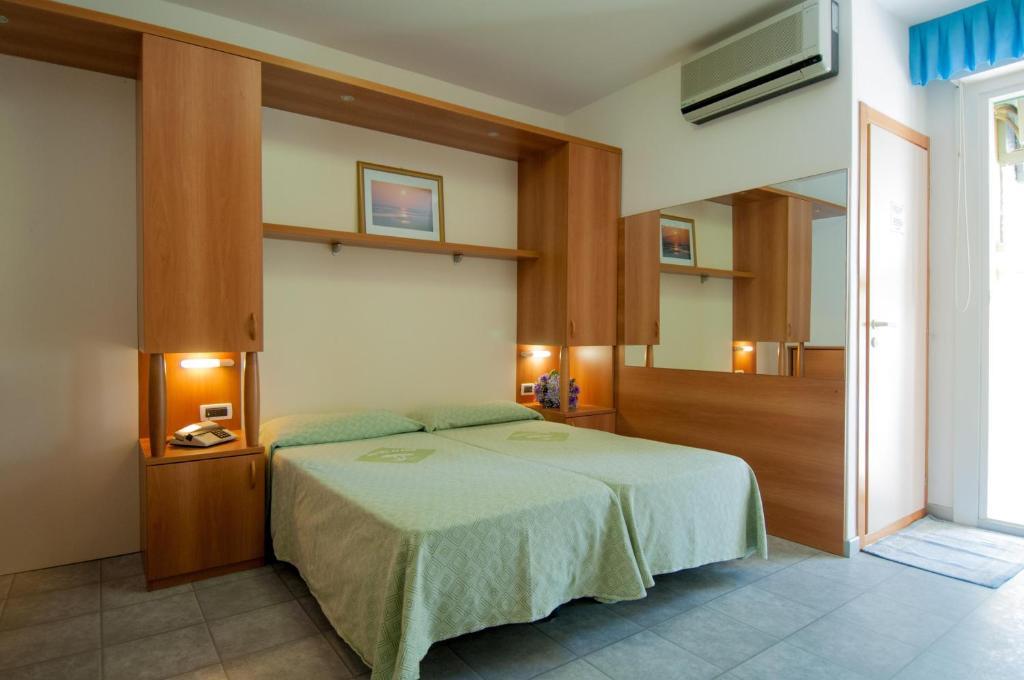 Hotel Ai Pini Grado Ruang foto